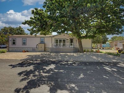 83 Apache Dr