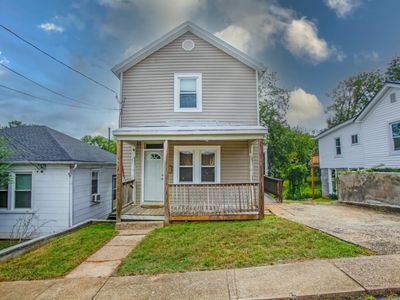 128 Marshall St