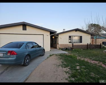 416 Karin St