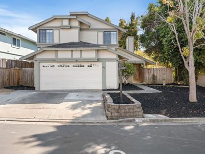 600 Lighthouse Drive