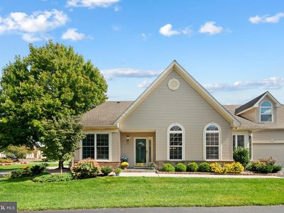6 Shady Brook Dr