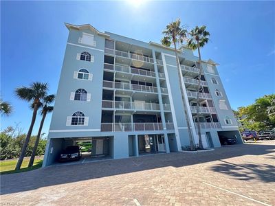 22748 Island Pines WAY #302