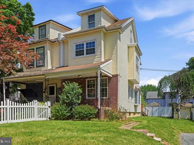 4621 Linden Ave