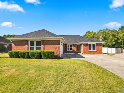 107 Calstock Ct NW