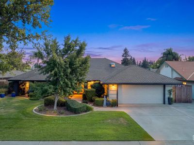 9505 Wandering Oak Dr