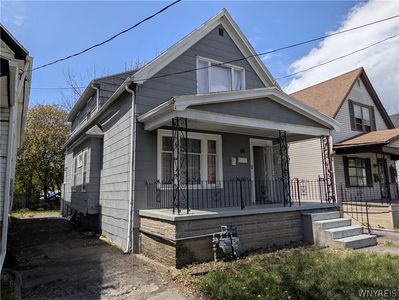62 Stevens Ave
