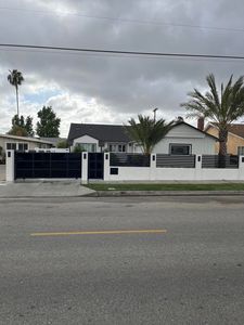 7737 Bellaire Ave