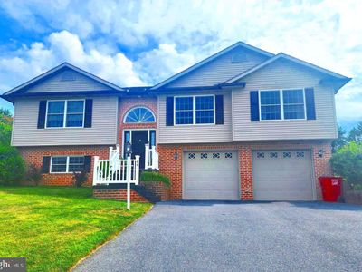 44 Vernon Dr