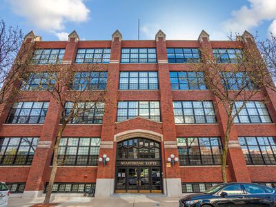 17 N Loomis St APT 1F