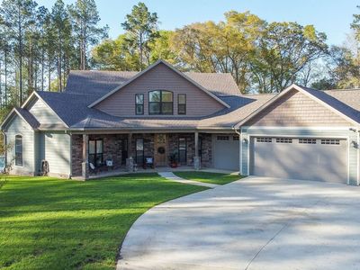 493 Private Road 1106