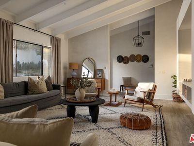 29328 Heathercliff Rd