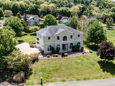 2 Sycamore St