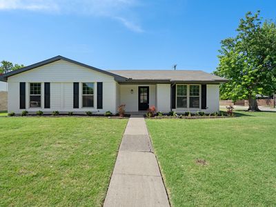 1700 Jasmine Ln