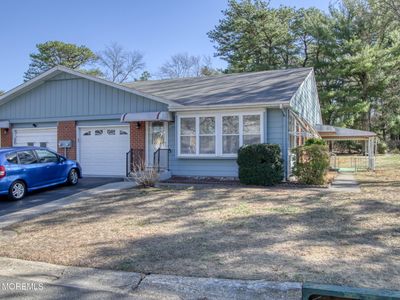 12 Lexington Drive UNIT B