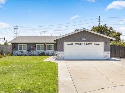 2951 S Plainfield Pl