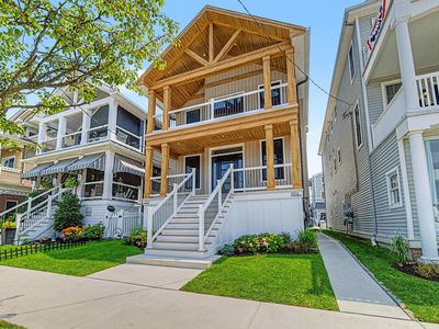 1135 West Ave #B
