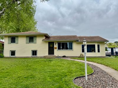Property at 104 8th Ave NE, Forest Lake, MN
