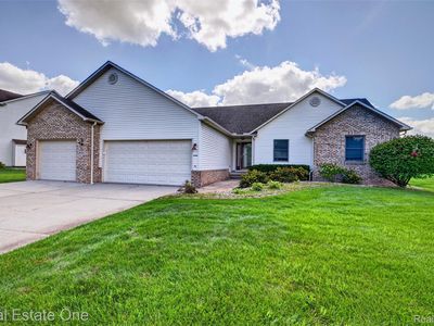 8150 Boulder Dr