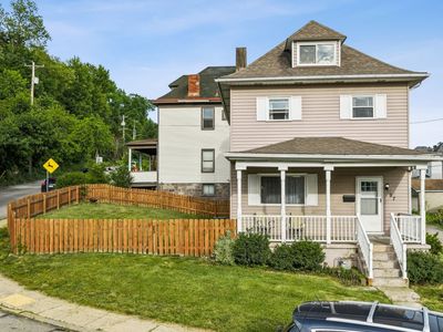 97 Berry St