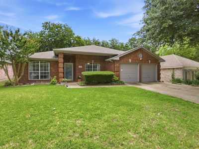 3209 Kingsbury Dr