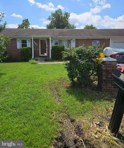 201 Warfield Rd