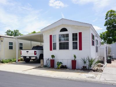 21183 Lazy Days Cir
