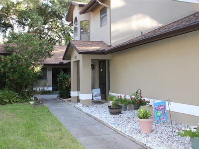 1671 HAMILTON COURT #2102