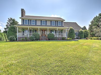 120 Evergreen Pl