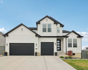 146 E Baltic Rush Ave