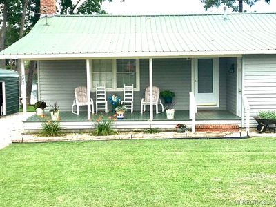236 Windsor Lake Rd