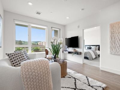 5951 Sunstone Dr #311