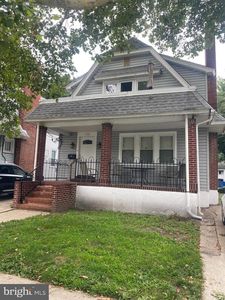 122 E Wayne Ter