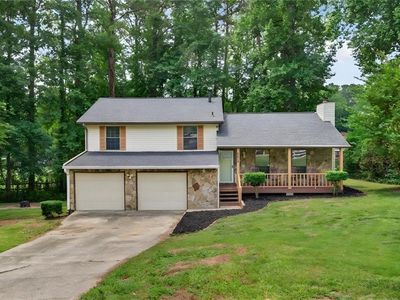6439 Briarwood Ct