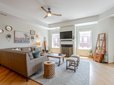 4 Cherokee Blvd #306
