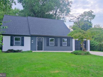 6 Minstrel Ln