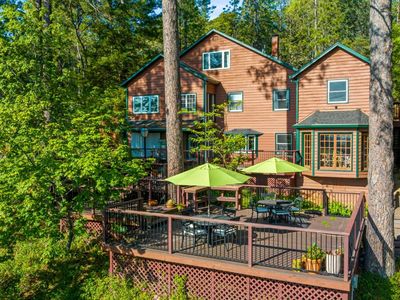 5821 Spanish Flat Rd