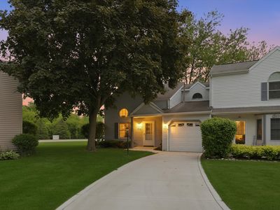 2456 Bridgewater Dr