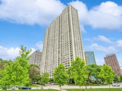 2800 N Lake Shore Dr APT 308