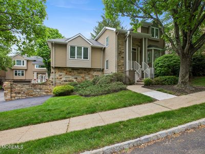 163 Clarken Drive #105