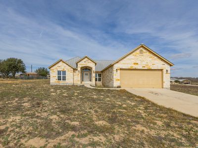 200 Lakeview Cir