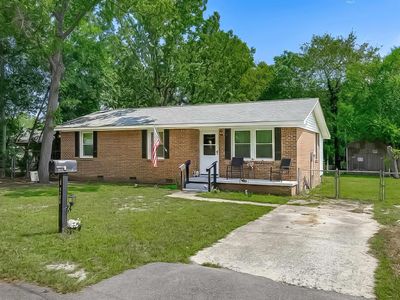 331 Derrick St