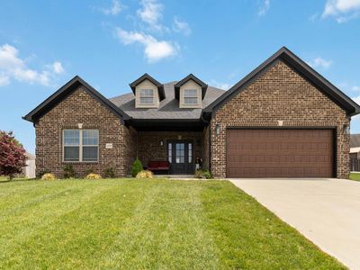 1039 Vineyard Way