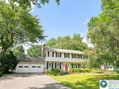 613 E Macada Rd