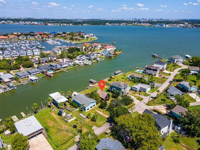 2124 Cove Park Dr