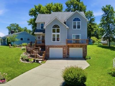 1201 Sugar Hill Dr