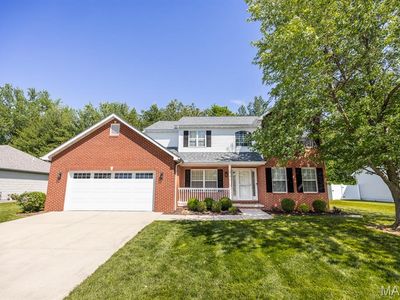 548 N August St