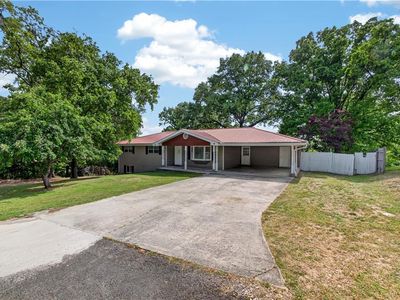 1780 N Boyd Dr