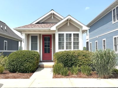 226 Leeward Way