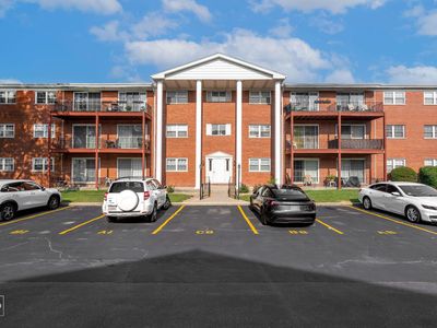 6135 W 94th St APT B1