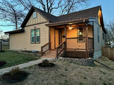Property at 724 Elmwood St, Excelsior Springs, MO
